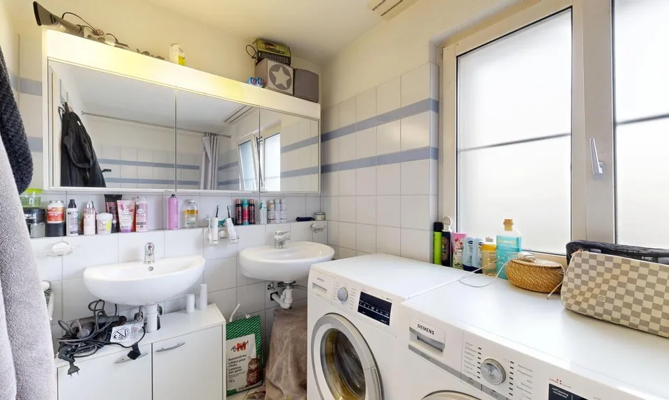 Arrive home: Spacious maisonette apartment with terrace – photo 9 of 19