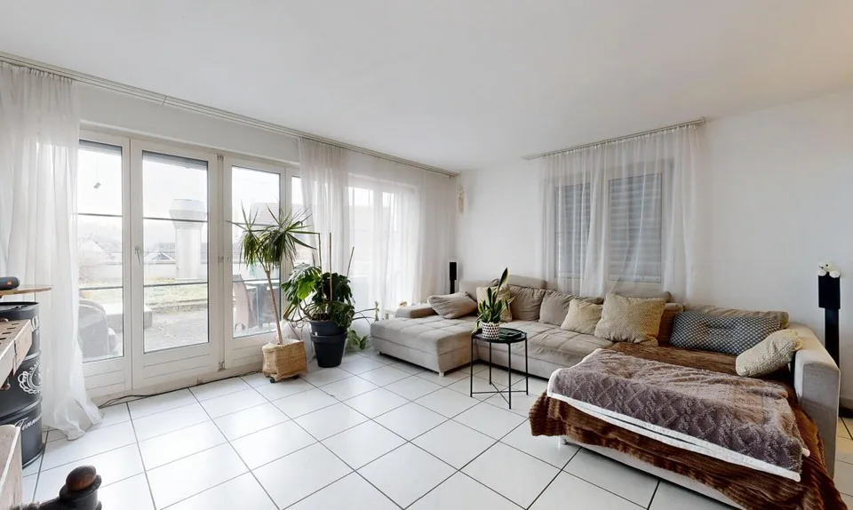 Zuhause ankommen: Grosszügige Maisonettewohnung mit Terrasse