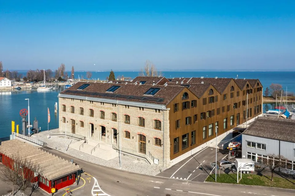 Imposante Loftwohnung direkt am Bodensee – Foto 8 von 10