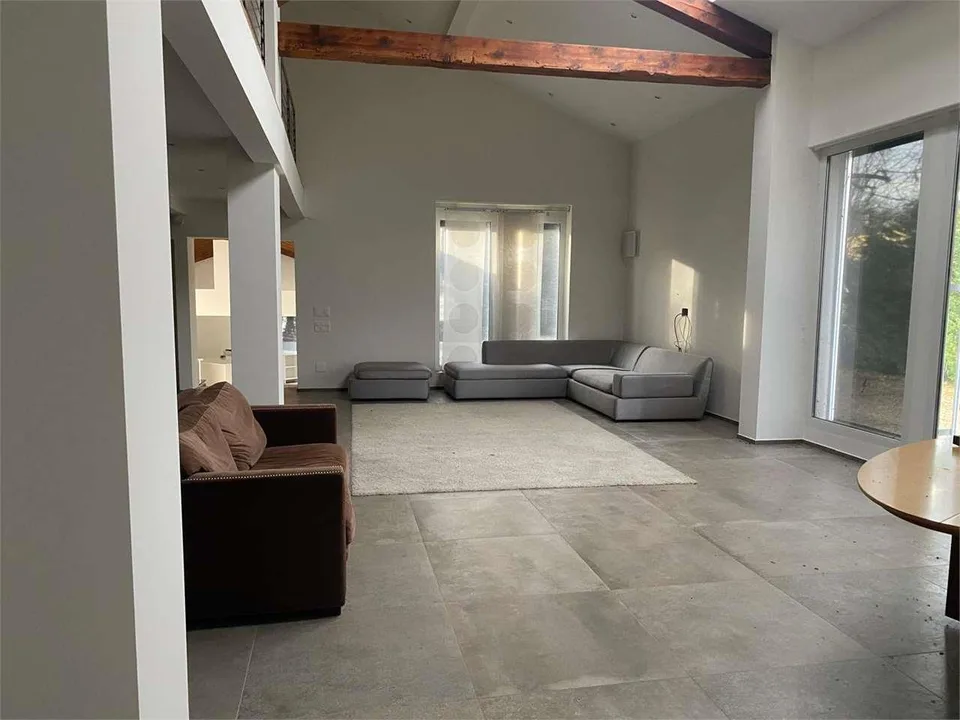 Novazzano splendida Tenuta con giardino e spazio per Cavalli – Foto 8 von 13