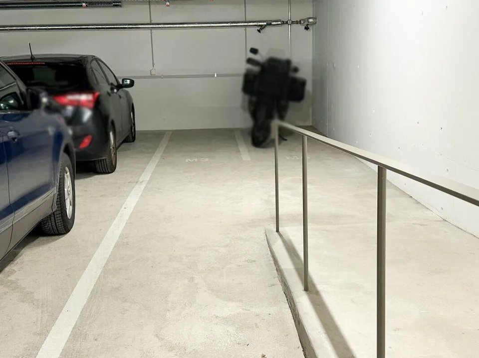 In Neubau in Reinach - Motorradeinstellplatz zu verkaufen