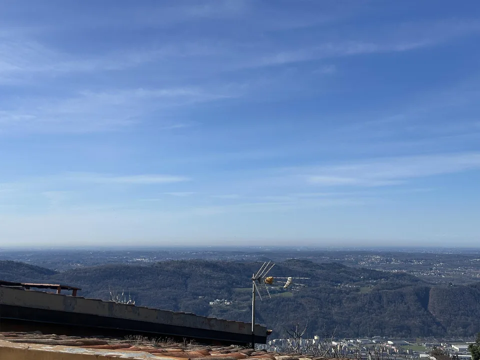 Sagno, Valle di Muggio: Haus mit ikonischer Aussicht und offenem En...