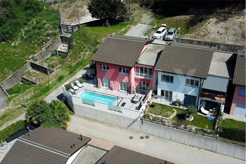 Incantevole casa di vacanza con piscina e terrazza