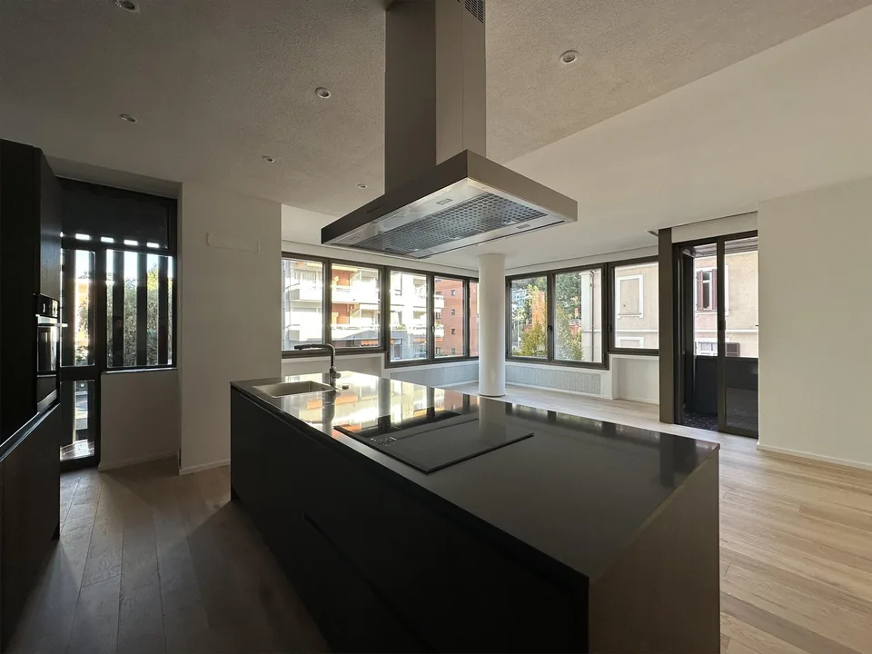 VENDESI SPLENDIDO APPARTAMENTO A CASSARATE