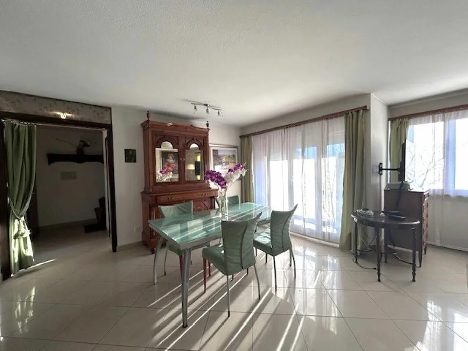 APPARTAMENTO 4.5 LOCALI IN ZONA RESIDENZIALE – foto 10 di 21