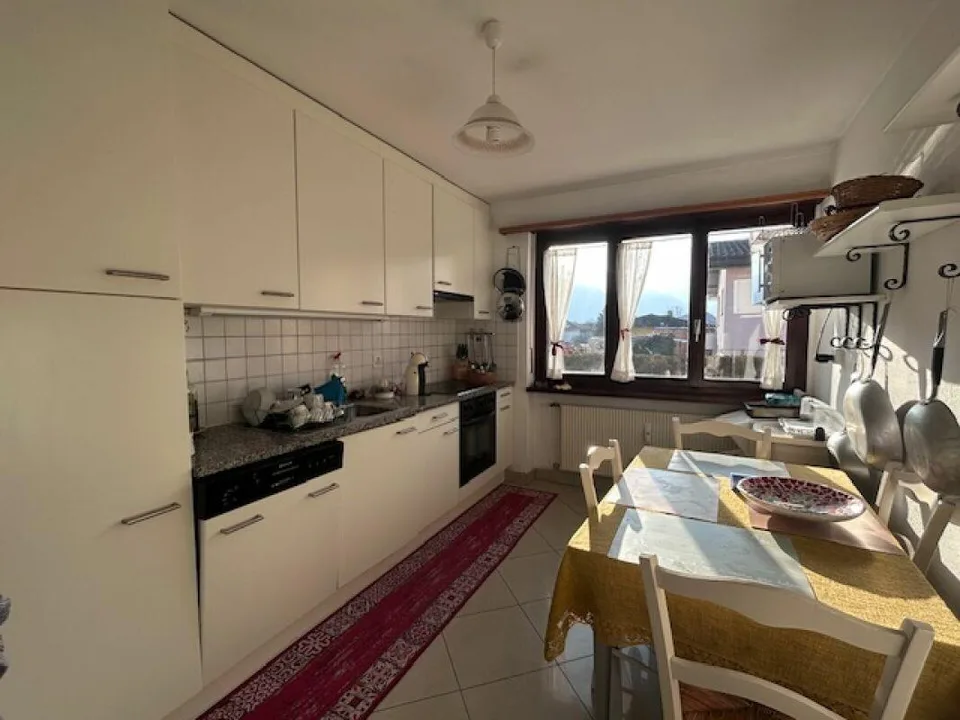 APPARTAMENTO 4.5 LOCALI IN ZONA RESIDENZIALE