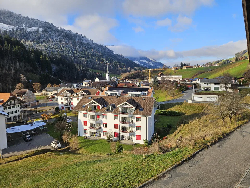 Einfamilienhaus mit Studio und Ferienwohnung