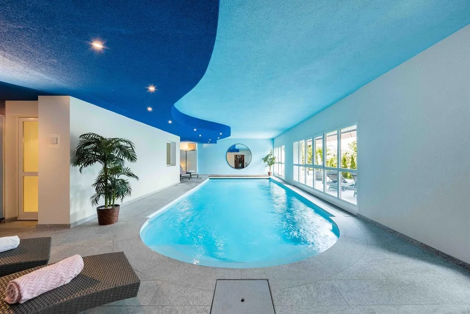 Exklusive Villa mit spektakulärer See- und Bergsicht – Foto 22 von 29