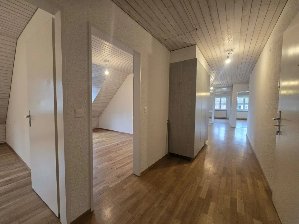 Wohn- und Geschäftshäuser mit bewilligter Umnutzung zu mehr Wohnraum – Foto 8 von 17
