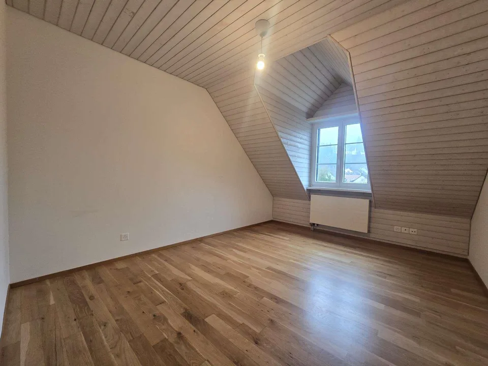 Wohn- und Geschäftshäuser mit bewilligter Umnutzung zu mehr Wohnraum – Foto 7 von 17