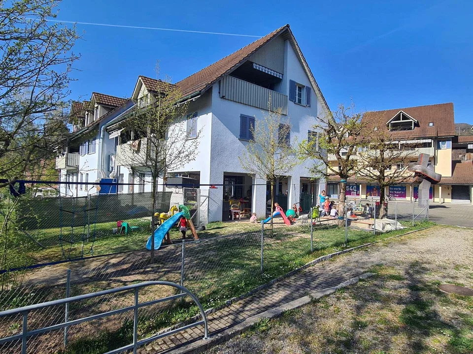 Wohn- und Geschäftshäuser mit bewilligter Umnutzung zu mehr Wohnraum – Foto 15 von 17