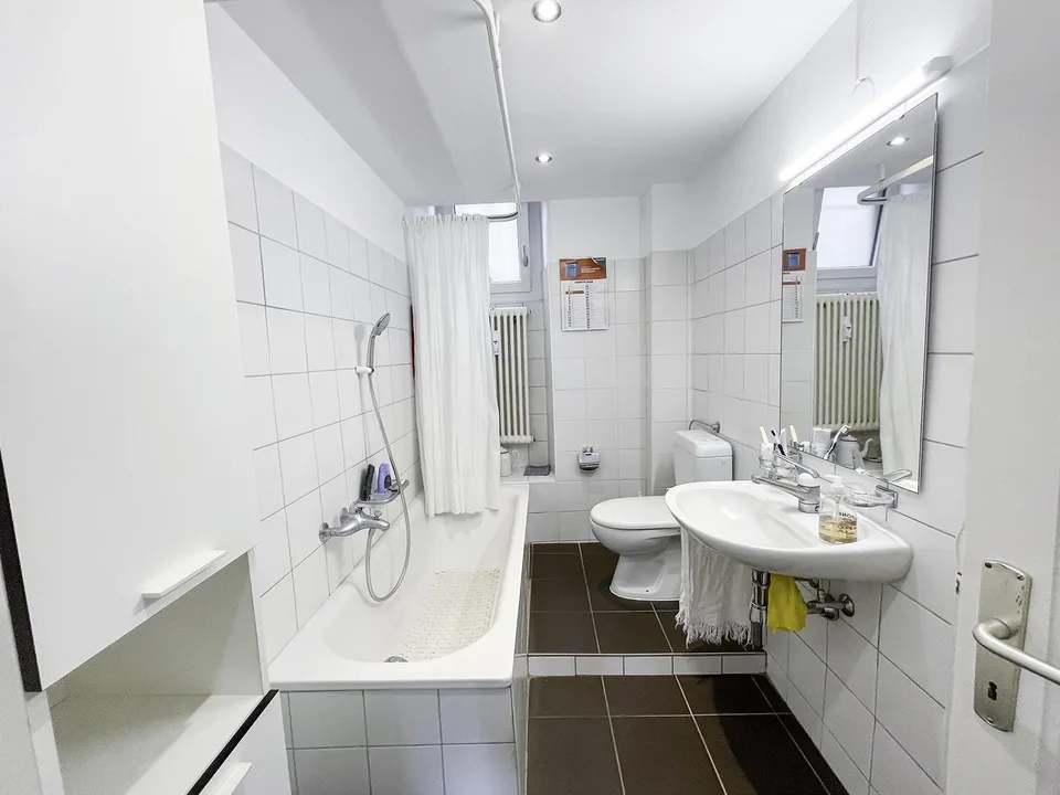 3-1/2 Zimmerwohnung mit Garten und Seeblick – photo 15 sur 22