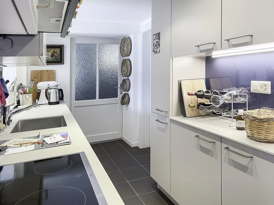 3-1/2 Zimmerwohnung mit Garten und Seeblick – photo 12 sur 22