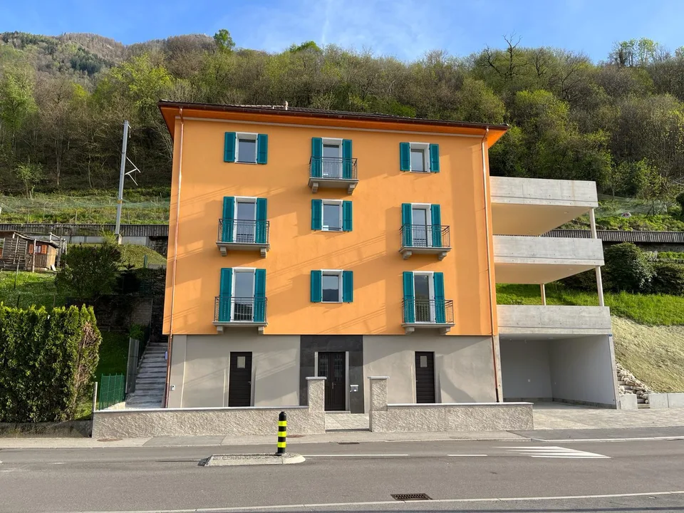 Bellissimo attico con grande terrazzo sulle bolle di Magadino
