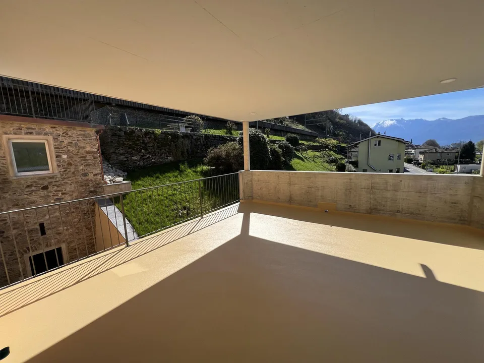 Wunderschöne Wohnung mit sonnige Terrasse über Bolle di Magadino – photo 17 of 28