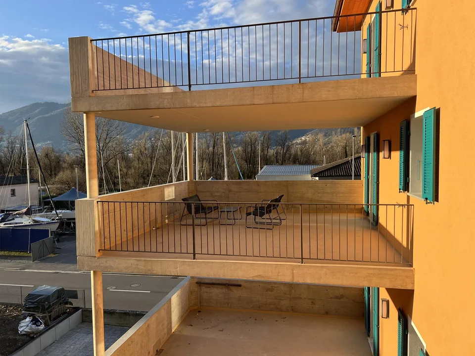 Wunderschöne Wohnung mit sonnige Terrasse über Bolle di Magadino