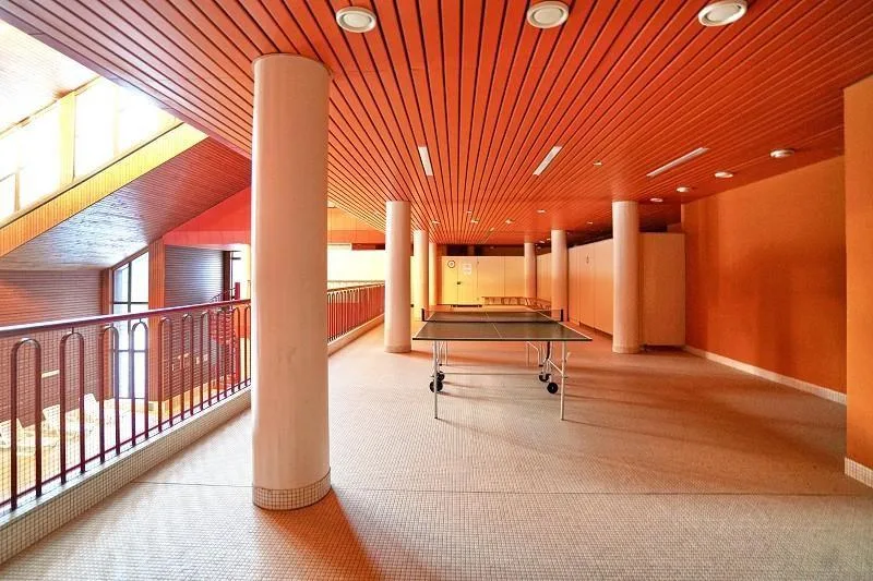 2 1/2-Zimmer-Wohnung mit Hallenbad / appartamento di 2 1/2 locali c... – foto 18 di 26