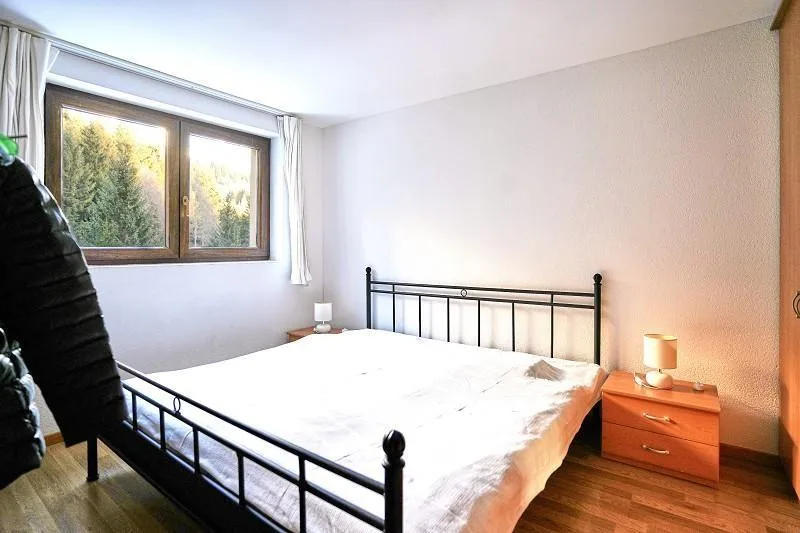 2 1/2-Zimmer-Wohnung mit Hallenbad / appartamento di 2 1/2 locali c...