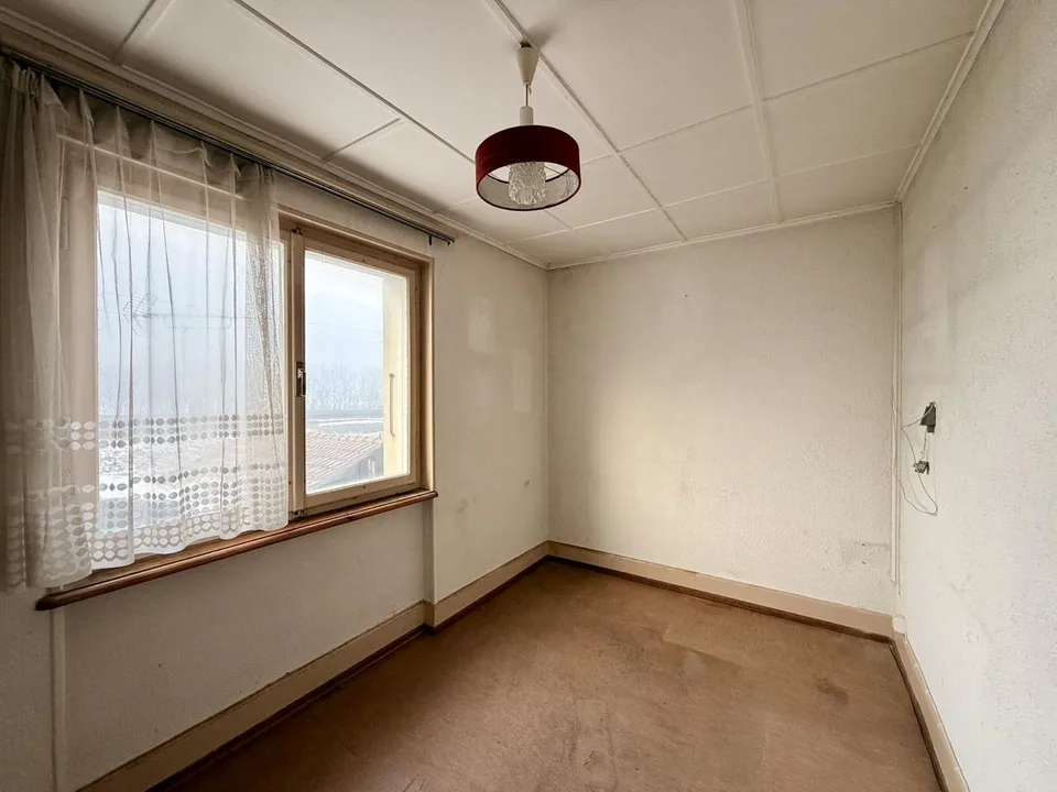 Maison à rénover entièrement – Foto 10 von 13