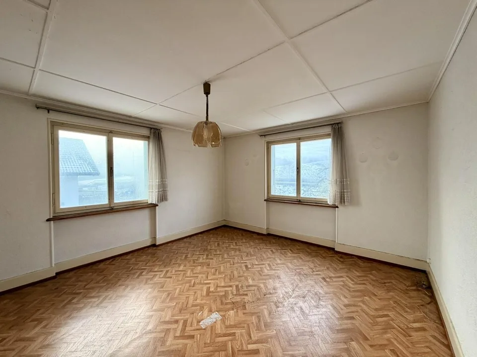 Maison à rénover entièrement – Foto 9 von 13