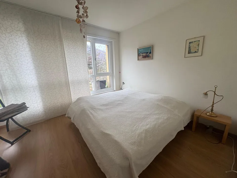 9-Zimmer-Villa mit grossem Garten, sehr ruhige, sonnige Aussichtsla... – Foto 23 von 25