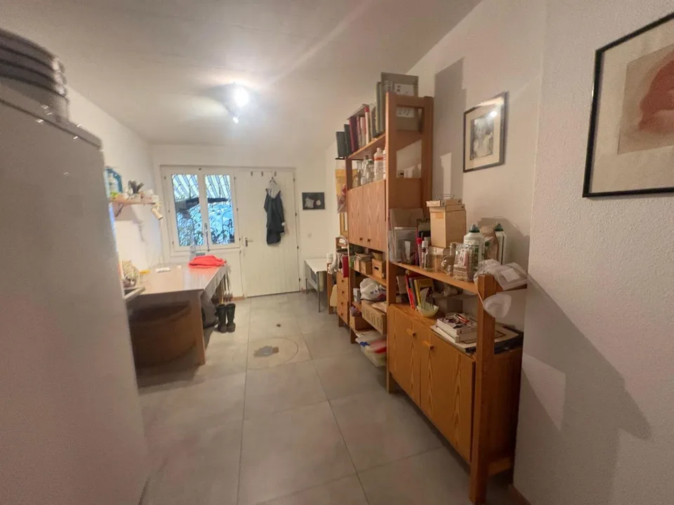 9-Zimmer-Villa mit grossem Garten, sehr ruhige, sonnige Aussichtsla... – Foto 25 von 25