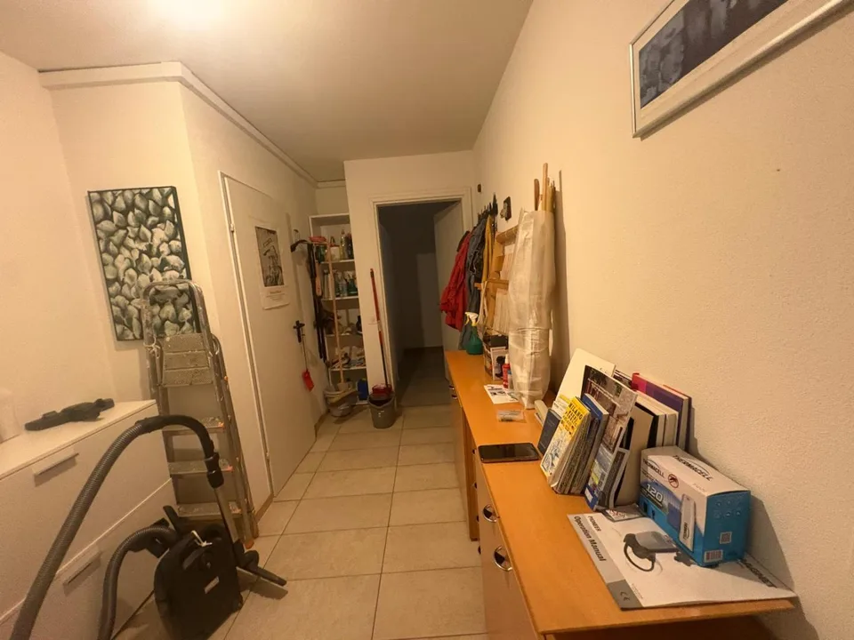 9-Zimmer-Villa mit grossem Garten, sehr ruhige, sonnige Aussichtsla... – Foto 19 von 25