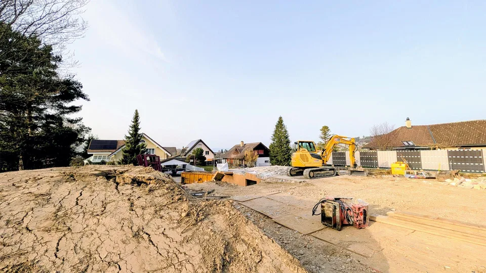 Neubau Kirchberg: 4.5 Zimmer, Lift, Erdsonde und PV-Anlage – photo 11 of 14