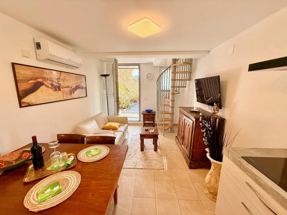 Casa moderna di 2.5 locali a Locarno con spazio esterno unico – foto 6 di 16