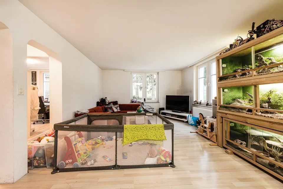 Mehrfamilienhaus mit großem Grundstück und viel Potenzial in Münchw...