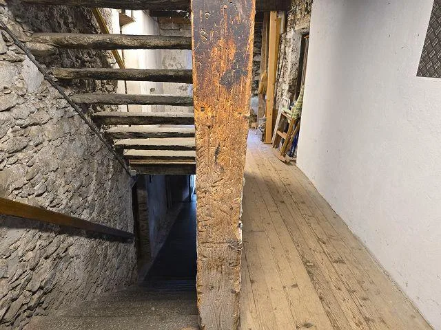 4 1/2-Zimmer-Hausteil mit grossem Grundstück Parte della casa di 4 ... – Foto 17 von 30