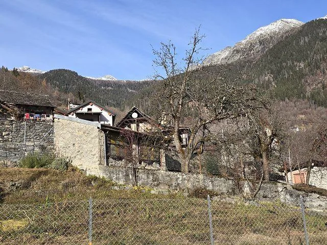 4 1/2-Zimmer-Hausteil mit grossem Grundstück Parte della casa di 4 ... – Foto 25 von 30