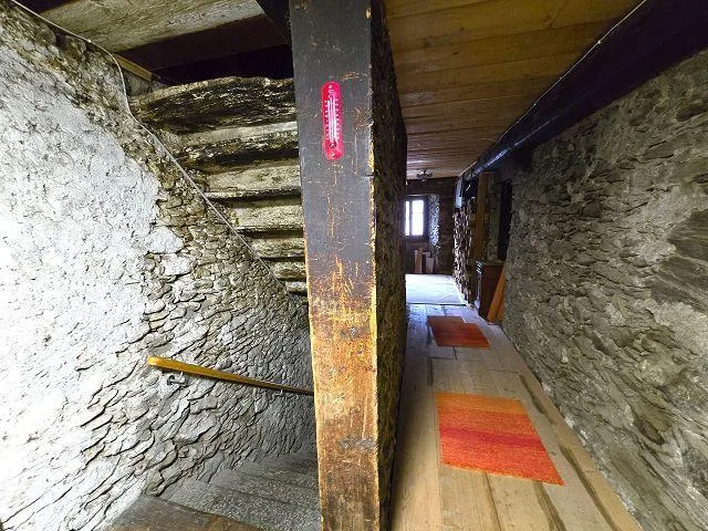 4 1/2-Zimmer-Hausteil mit grossem Grundstück Parte della casa di 4 ... – photo 18 sur 30