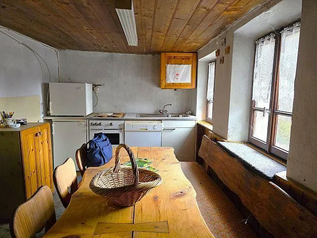 4 1/2-Zimmer-Hausteil mit grossem Grundstück Parte della casa di 4 ... – photo 7 sur 30