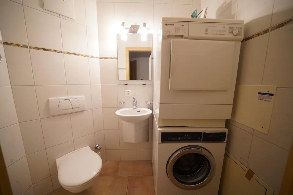 Schwellenlose 4.5-Zimmer-Wohnung mit grossem Balkon und Lift – foto 11 di 15