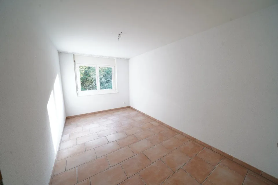 Schwellenlose 4.5-Zimmer-Wohnung mit grossem Balkon und Lift – foto 12 di 15