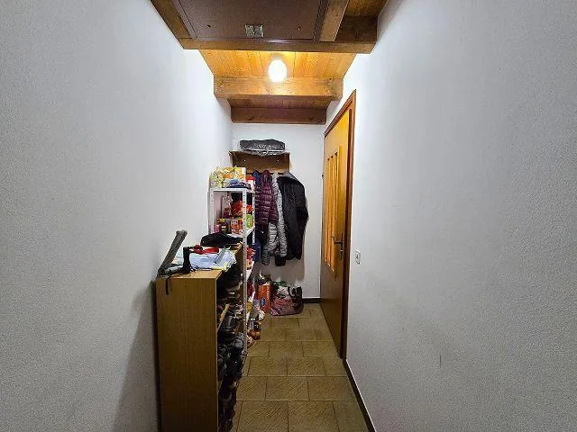 Casa unifamiliare con giardino e 2 rustici da ristrutturare molto s... – Foto 14 von 30