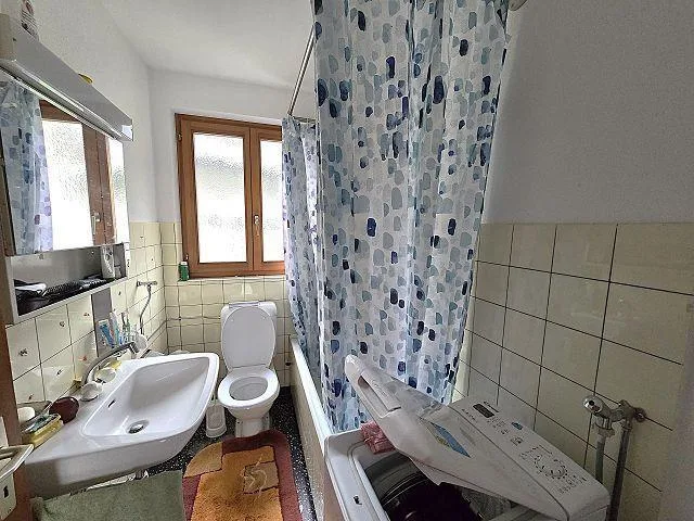 Casa unifamiliare con giardino e 2 rustici da ristrutturare molto s... – Foto 10 von 30