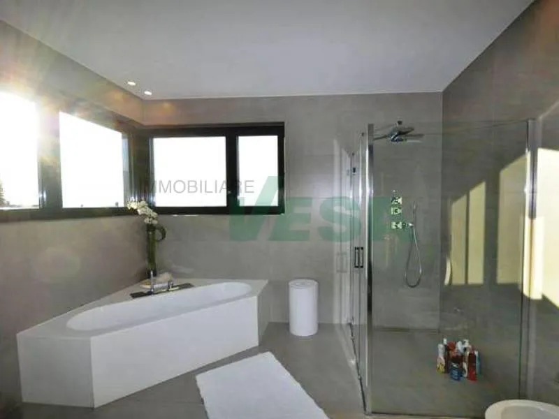 7 Zimmer Villa in Lugano – Foto 7 von 23