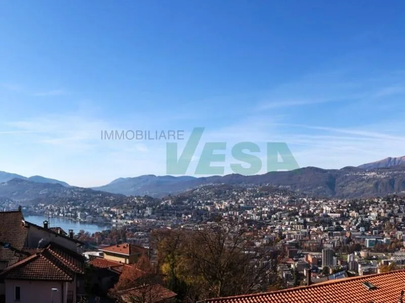 Moderna villa nuova con spettacolare vista panoramica e piscina