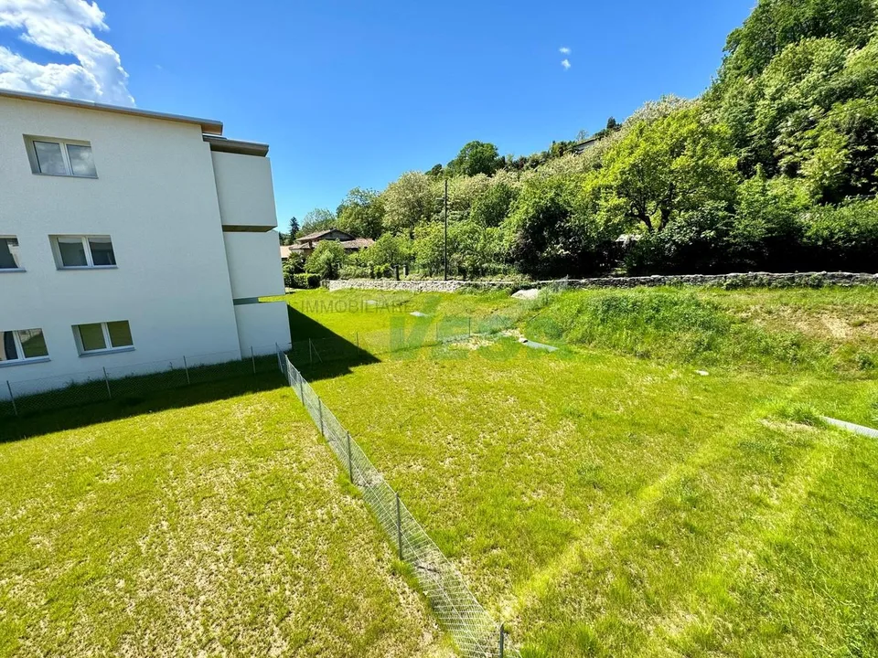 Nuovo e luminoso appartamento di 3,5 locali con grandissimo giardino