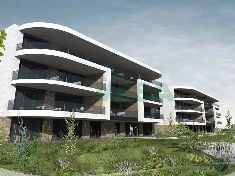Nuovo lussuoso appartamento 2,5 locali con bella terrazza e giardino