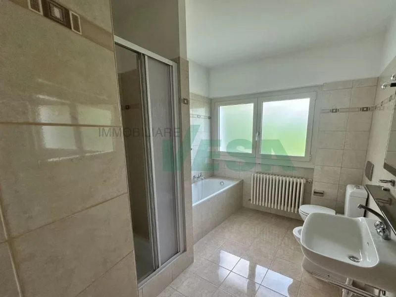 8 Zimmer Villa in Mendrisio – Foto 8 von 24
