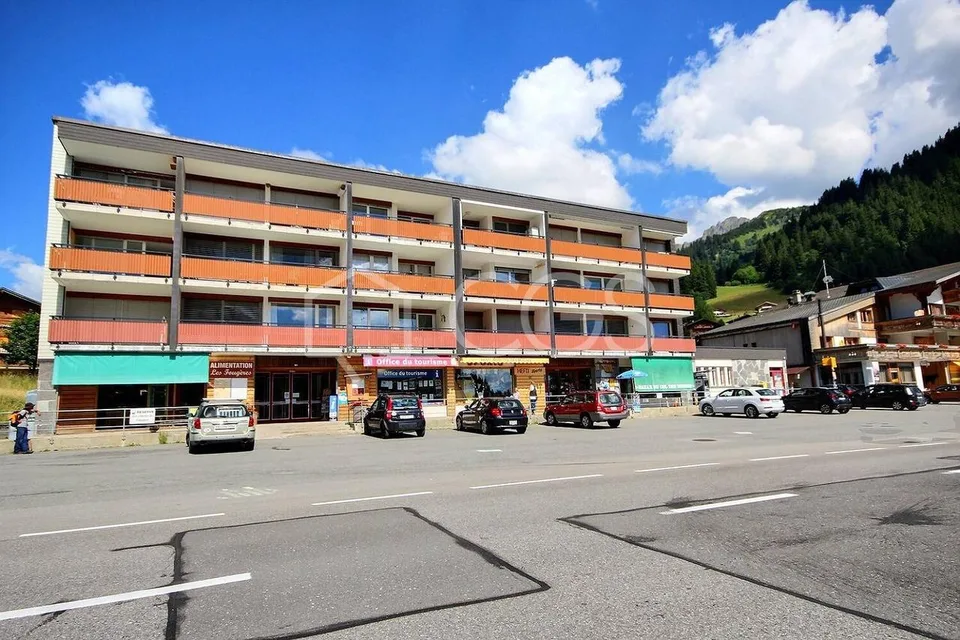 Opportunité ! Convertir deux chambres en un vaste appartement-LOT 1