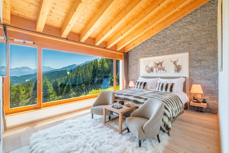 Edles Bergresidenz Ensemble an privilegierter Ski-in-/Ski-out Lage