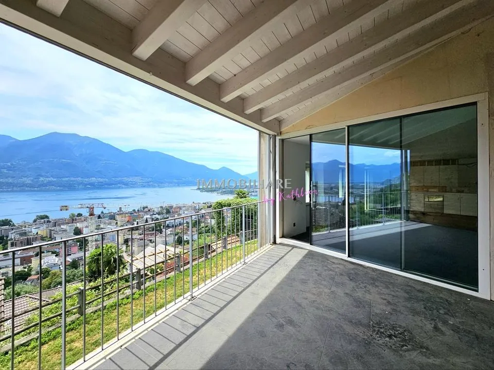 PER ARTIGIANI: Casa da ristrutturare - Tessiner Haus zum Sanieren