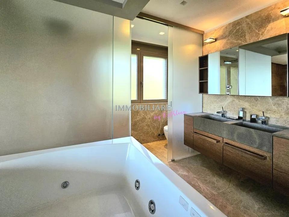 Luxuriöse Ferienwohnung mit Panorama-Seeblick über Lugano – Foto 23 von 29