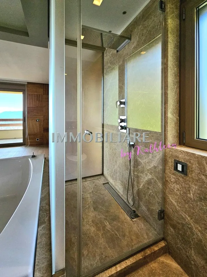 Luxuriöse Ferienwohnung mit Panorama-Seeblick über Lugano – Foto 21 von 29
