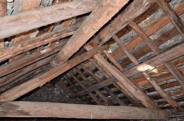 2 rustici da rinnovare con progetto in una posizione soleggiata e t... – Foto 14 von 22