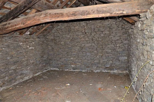 2 rustici da rinnovare con progetto in una posizione soleggiata e t... – Foto 12 von 22